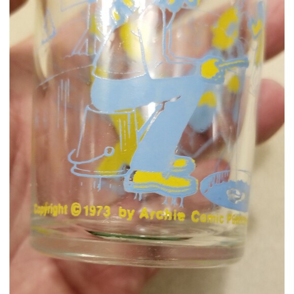 The Archies Mr. Weatherbee Drops in - Welch's Jelly Glass 1973 - Picture 6 of 8